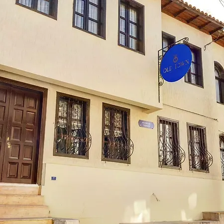 Old Town Boutique كوشاداسيه