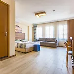 Отель Old Town Boutique
