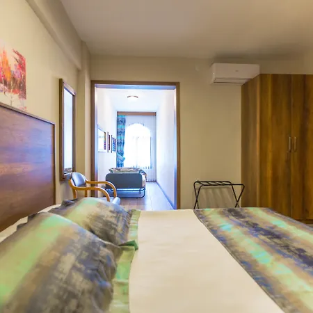 Old Town Boutique Hotell